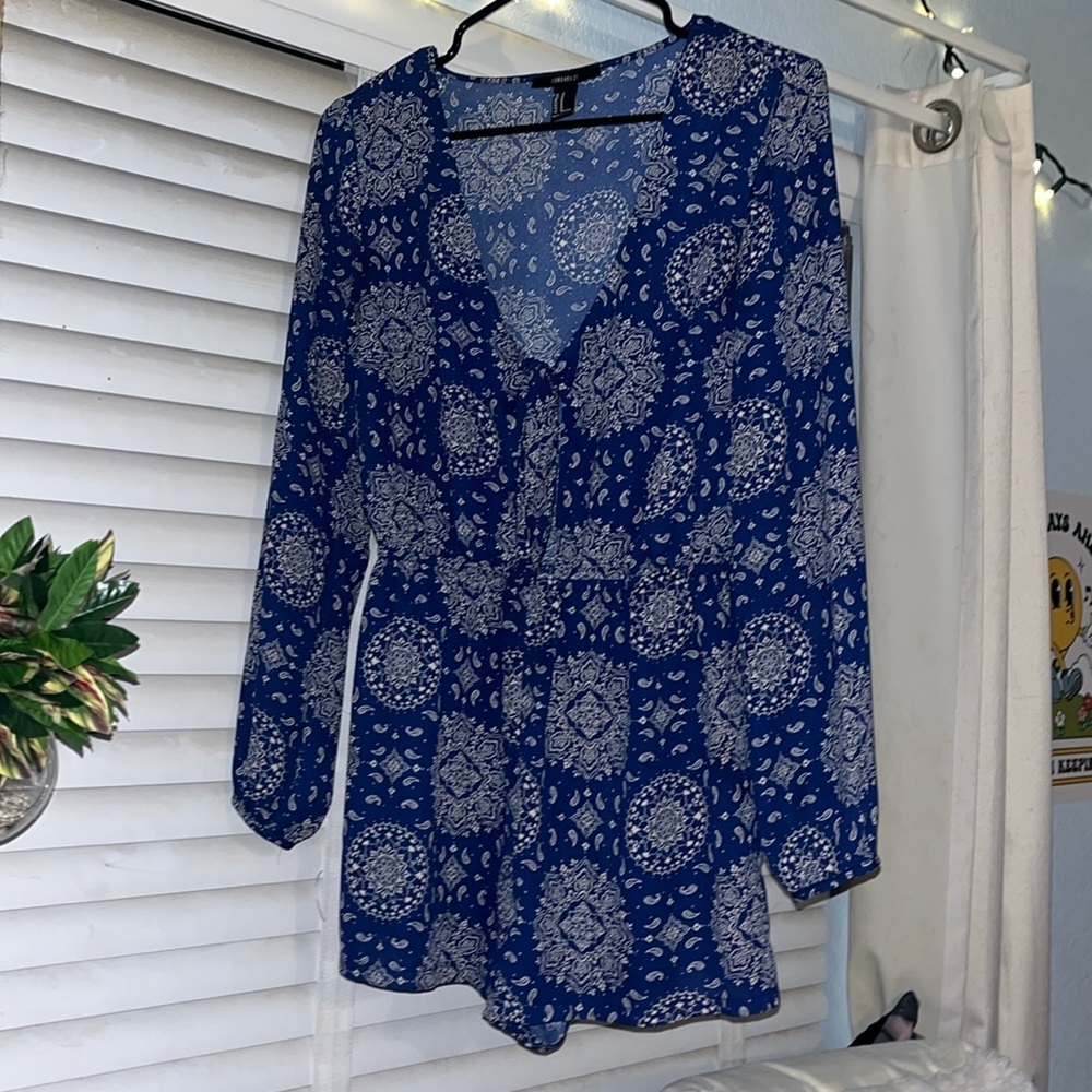 FOREVER 21 navy blue paisley / patterned tie front cutout long sleeve romper